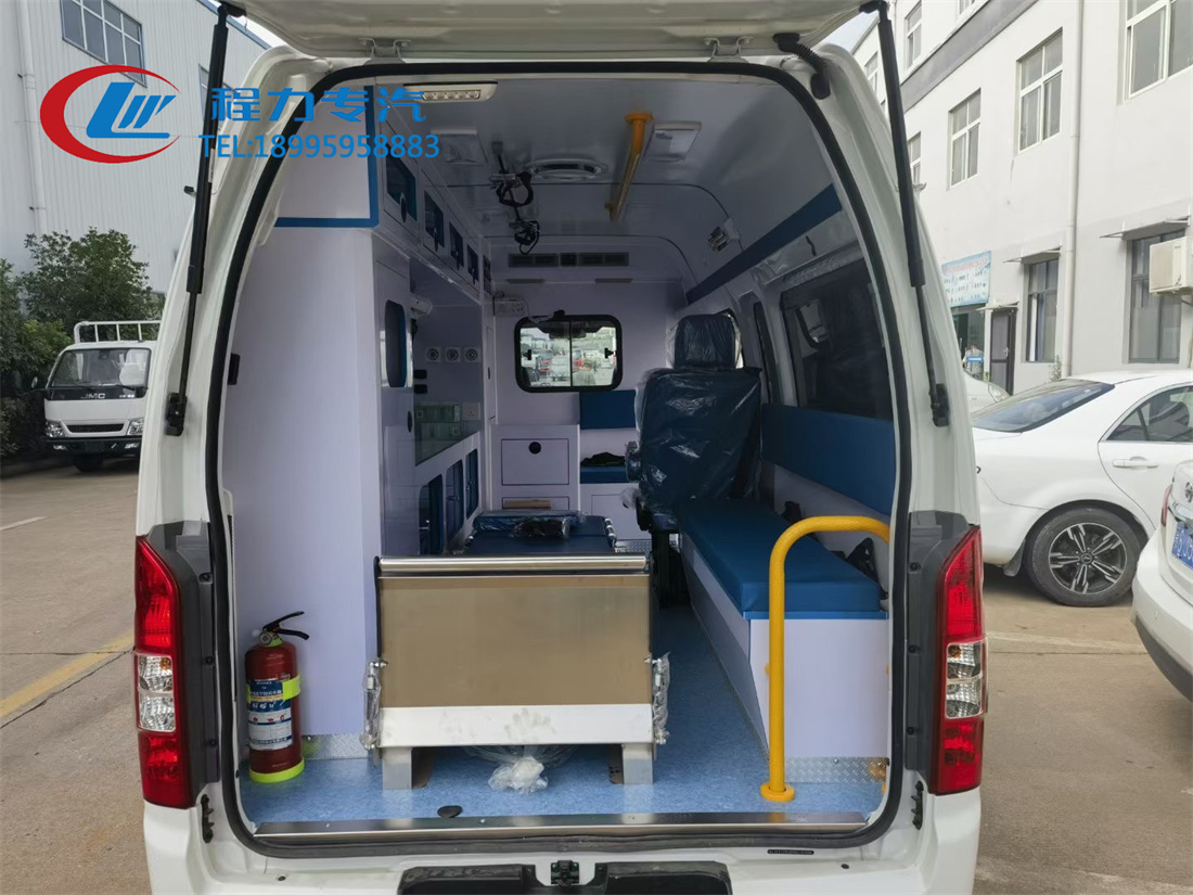 福田G7救護(hù)車（汽油）